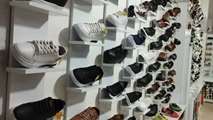  نمایشگاه کفش هرندی زاده ارائه دهنده انواع کفش‌های مردانه و زنانه و بچگانه 